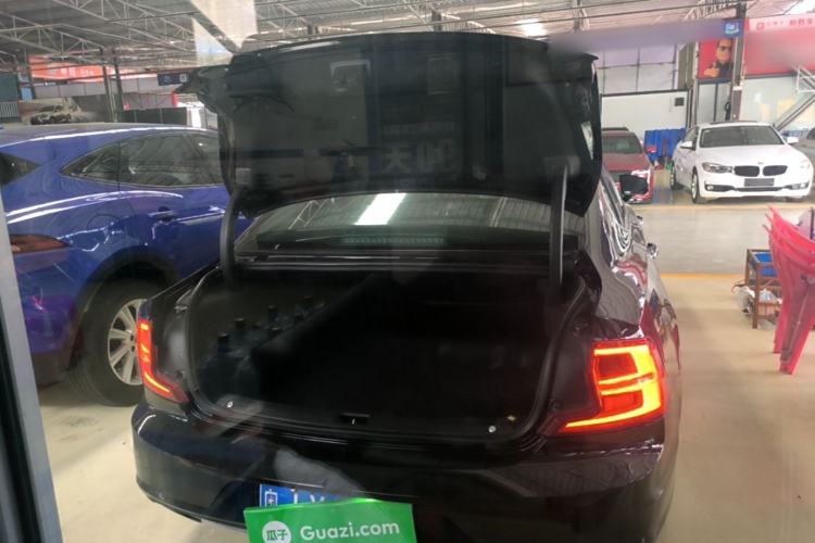 Used Volvo S90 2019 T4 Zhiyi Edition