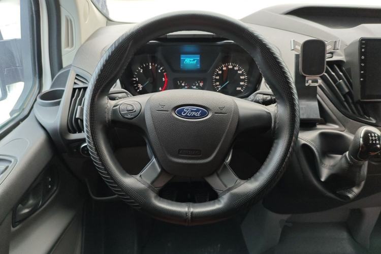 Used Ford Transit 2019 2.0T Diesel Multi-Purpose Commercial Vehicle Mid-Drive Mid-Roof 6-Seater China VI Standard
