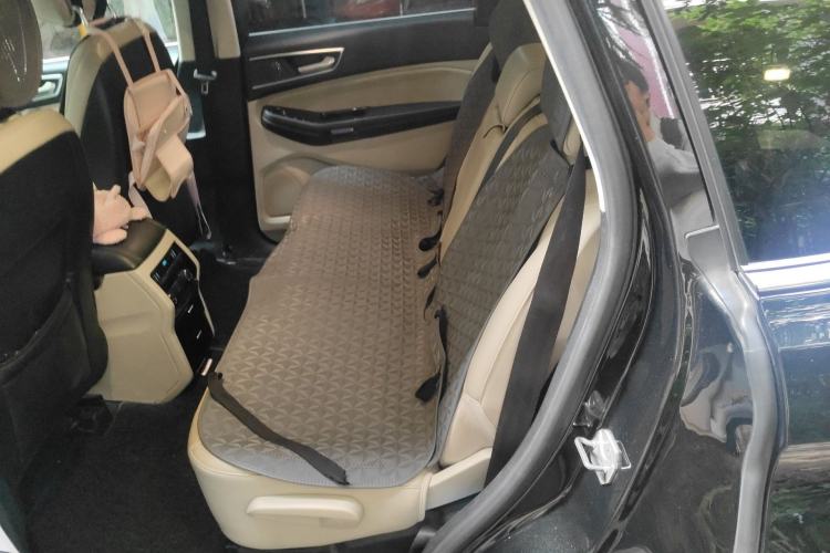 Used Ford Edge 2015 2.0T GTDi Four-Wheel Drive Prestige Model Left Rear Seat