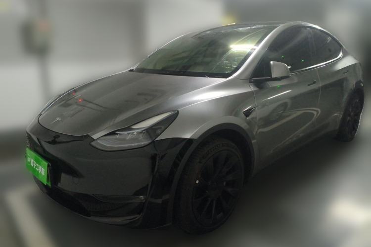 Used Tesla Model Y 2023 Long-Range All-Wheel-Drive Version