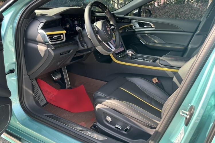 Used Hongqi H6 2023 2.0T ZhiZhen Edition Interior 2