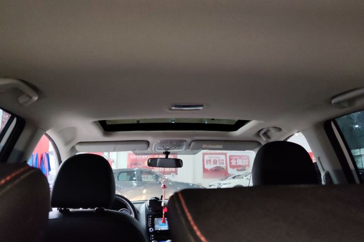 Used Haval H6 2016 Upgraded Model 1.5T Manual Two-Wheel Drive Elite Version
