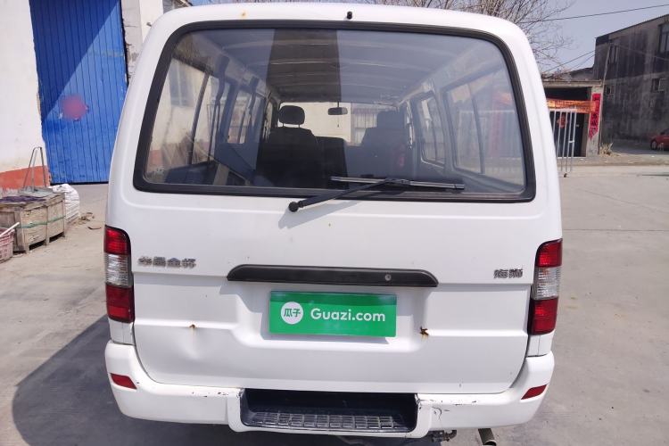Used Jinbei Hiace 2014 2.0L Fifth-Generation Xiangyun Comfort Type 1 4G21C Rear