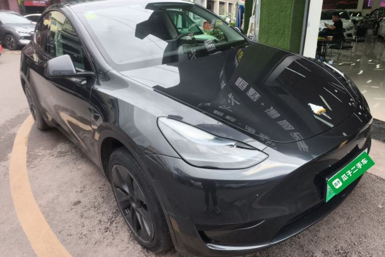 Used Tesla Model Y 2024 Rear-Wheel-Drive Version
