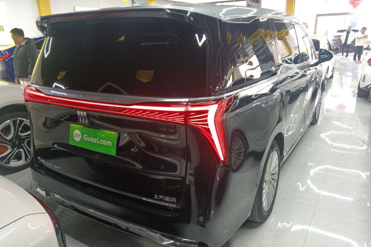 Used Buick Century 2023 2.0T Four-Seat Private Edition Rear Right 45 Deg