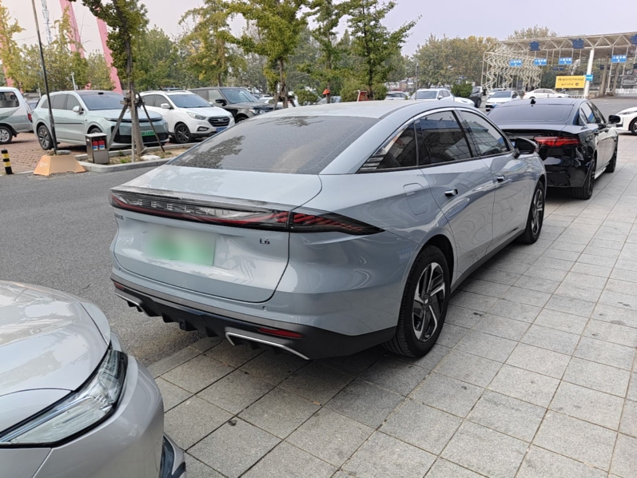 Geely Galaxy L6 2024 125km PLUS Dragon Edition — снимка 6