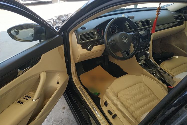 Used Volkswagen Passat 2014 1.8TSI DSG Prestige Edition