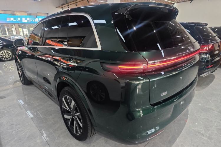 Used Li Auto L8 2023 Pro Model
