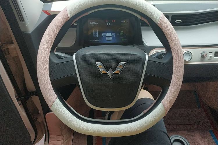 Used Wuling Hongguang MINIEV 2021 Macaron Premium Model – Lithium Iron Phosphate