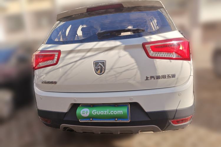 Used Baojun 560 2015 1.8L Manual Elite Edition
