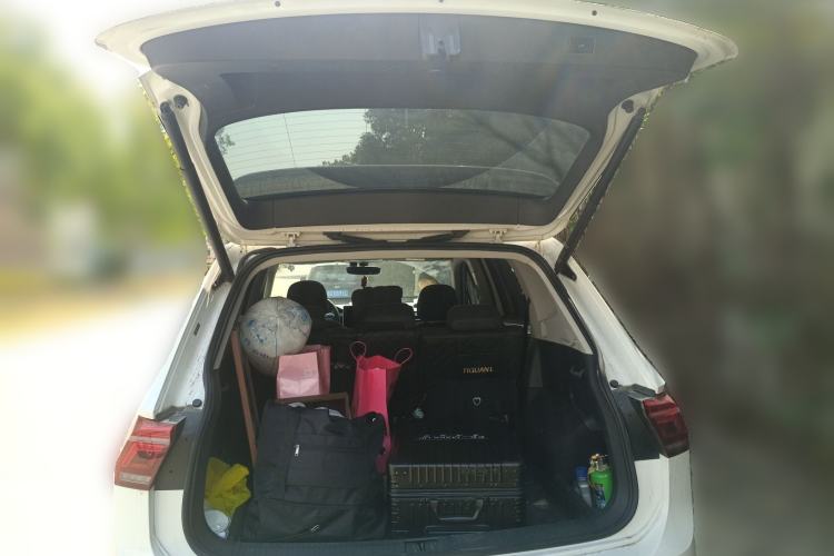 Used Volkswagen Tiguan L 2022 330TSI Automatic Two-Wheel Drive R-Line Enhanced Edition