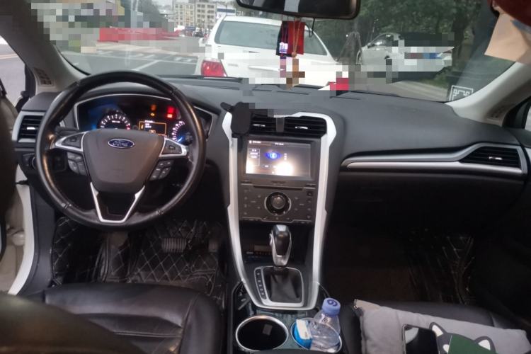 Used Ford Mondeo 2013 1.5L GTDi180 Fashion Edition Center Console