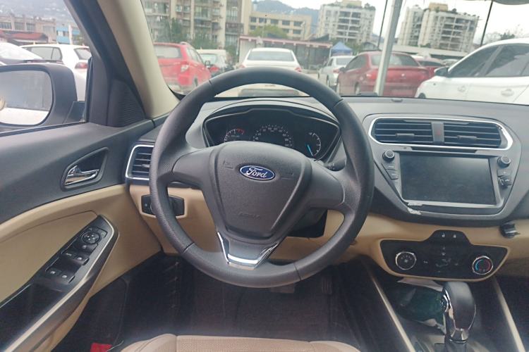 Used Ford Escort 2017 Revised Version 1.5L Automatic Comfort Edition
