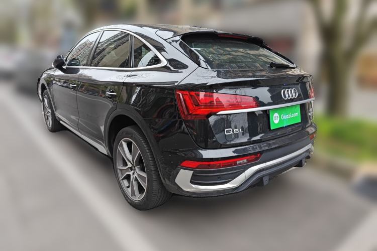 Used Audi Q5L Sportback 2022 40 TFSI Luxury Model
