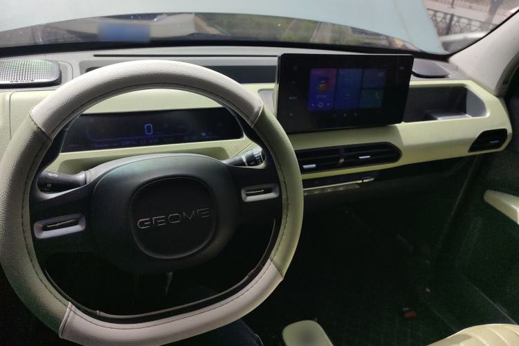 Used Geely Galaxy Panda 2024 Panda Mini 200km Endurance Bear