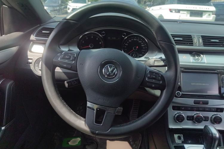 Used Volkswagen FAW-Volkswagen CC 2013 2.0 TSI Luxury Model