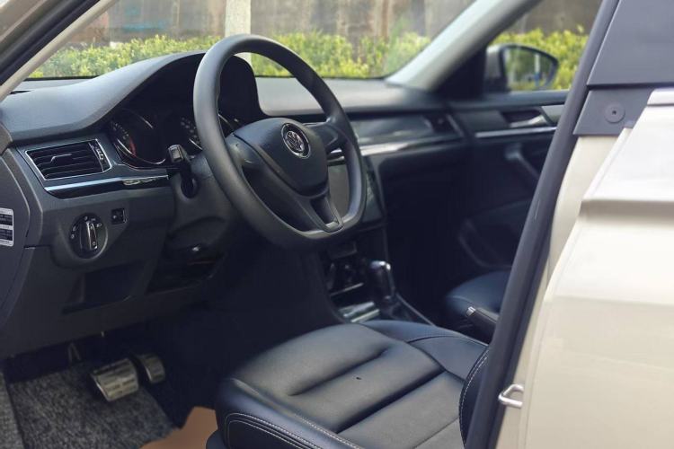 Used Volkswagen C-TREK 2017 1.6L Automatic Comfort Model
