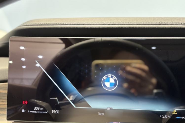 Used BMW 7 Series 2023 735Li M Sport Package Interior 7