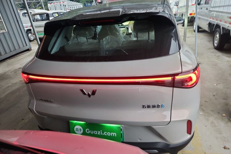 Used Wuling Bingo S 2025 Model 430km Deluxe Edition