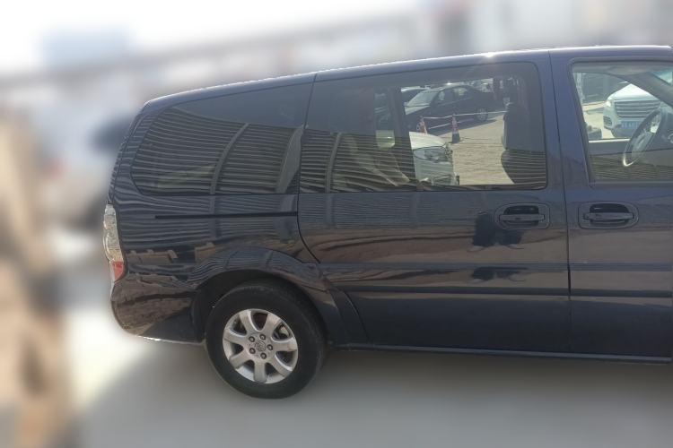 Used Buick GL8 2006 Lu Zun 3.0L CT Comfort Edition Rear Right 45 Deg