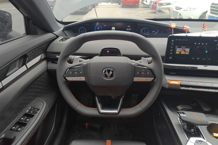 Used Changan UNI-V 2024 1.5T Prestige Sport Edition

