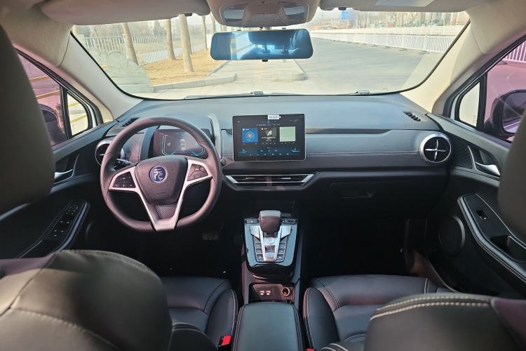 Used BYD Yuan New Energy 2019 EV535 Smart Connect Trendsetting Model