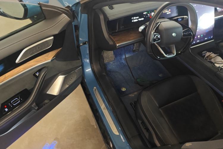 Used NETA S 2022 All-Electric 650 km Four-Wheel Drive Premium Version