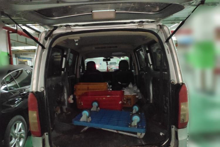 Used Wuling Rongguang V 2018 1.5L Standard Version
