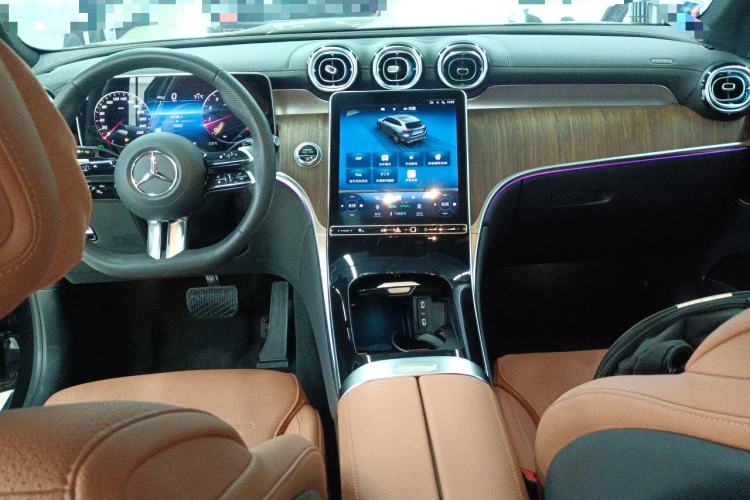 Used Mercedes-Benz GLC 2024 Refreshed GLC 300 L 4MATIC Dynamic Version 5 Seats
