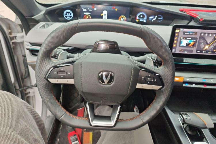 Used CHANGAN UNI-V 2022 1.5T Prestige Version Steering Wheel