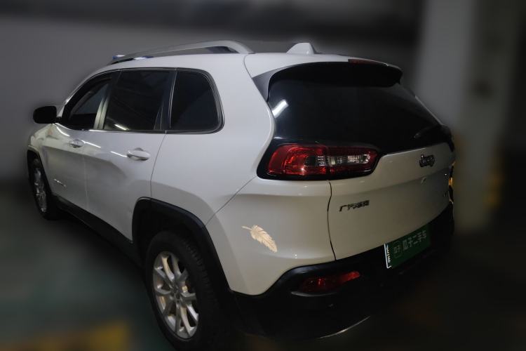 Used Jeep Cherokee 2017 2.0L Superior Edition