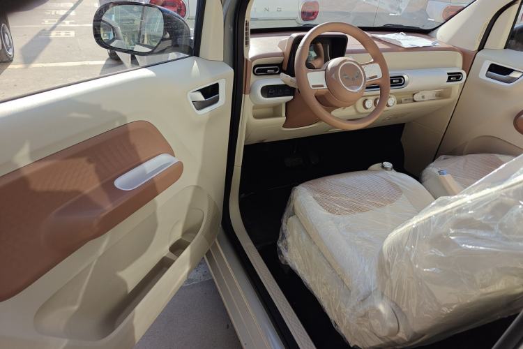 Used Wuling Hongguang MINIEV 2024 3rd Generation 215km Youth Edition