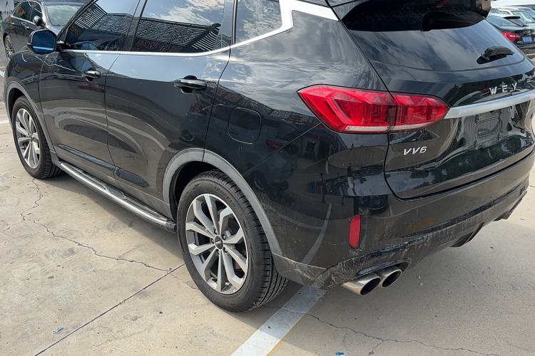 Used Wey VV6 2018 2.0T Two-Wheel-Drive Ultra-Luxury Version China V Standard