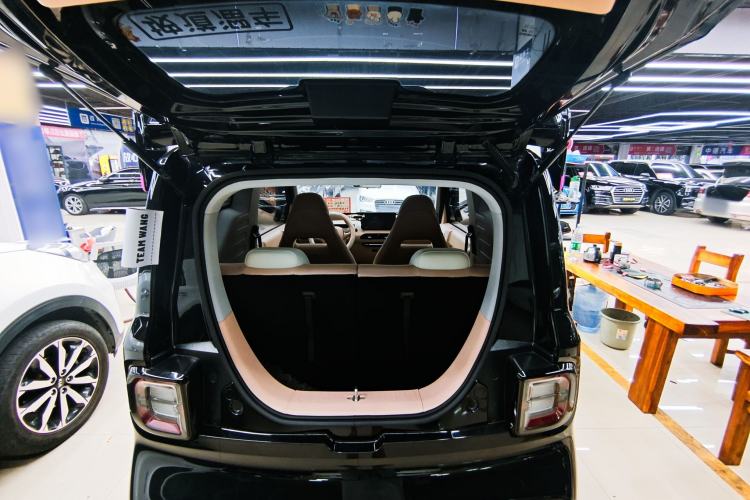 Used Geely Galaxy Panda 2024 200km Panda Kart Trunk