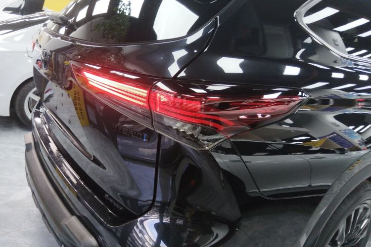 Used Toyota Highlander 2023 2.5L Smart Electric Hybrid Dual-Engine 4x4 Knight Edition 7 Seats