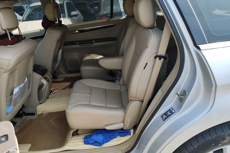 Used Mercedes-Benz R-Class 2010 R 350 L 4MATIC
