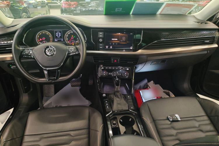 Used Volkswagen Passat 2019 330TSI Elite Edition China VI