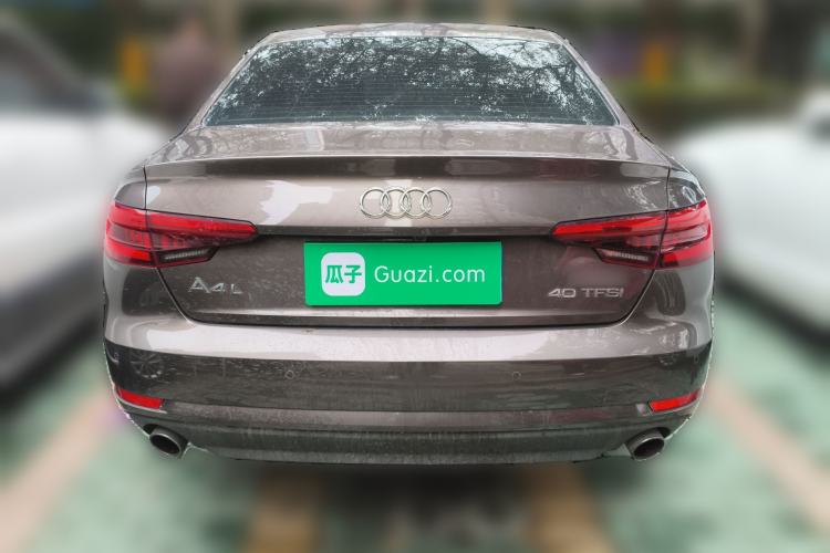 Used Audi A4L 2017 40 TFSI Ambition Edition
