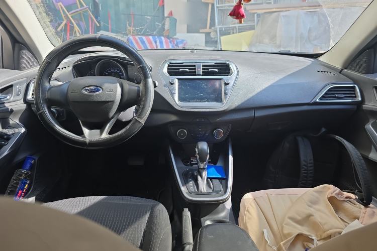 Used Ford Escort 2019 Revised 1.5L Automatic ZhiXiang Version China VI Standard