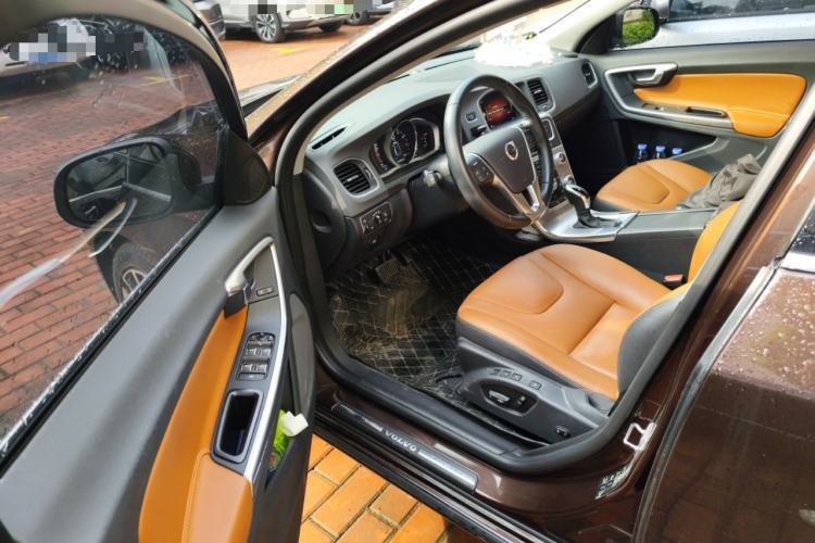 Used Volvo S60 2018 S60L T5 Intelligent Drive Progressive Edition