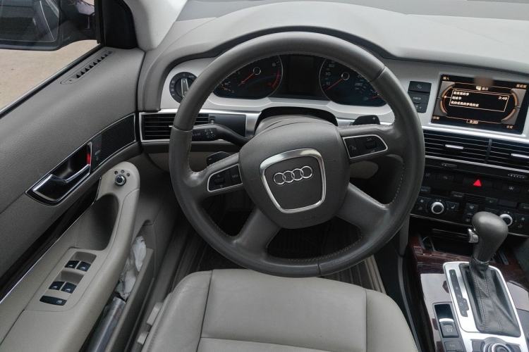 Used Audi A6L 2011 2.4L Technology Edition
