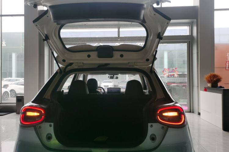 Used Dongfeng NAMMI 01 2024 430 Plus Smart+ Trunk