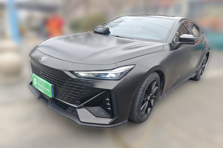 Used Changan UNI-V 2022 1.5T Prestige Version