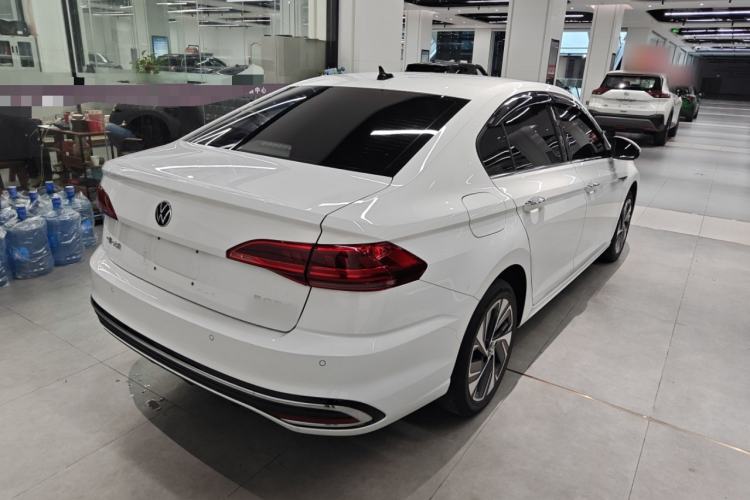 Used Volkswagen Bora 2025 300TSI DSG Prestige Edition