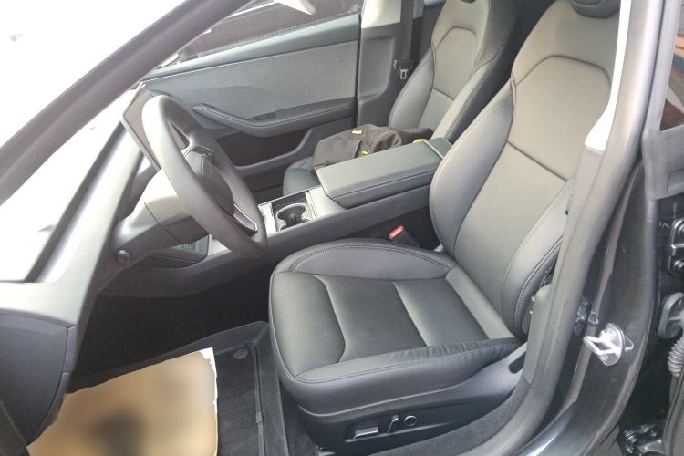 Used Tesla Model 3 2023 Rear-Wheel-Drive Version
