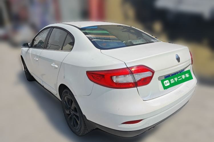 Used Renault Fluence 2013 2.0L Standard Edition
