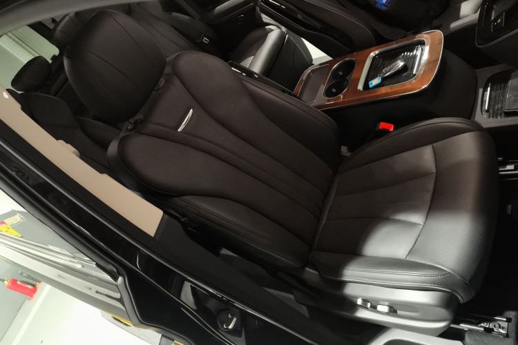 Used Hongqi HQ9 PHEV 2024 2.0T Four-Wheel Drive Luxury Edition
