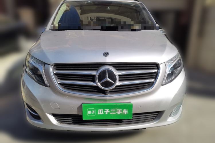 Used Mercedes-Benz V-Class 2017 V 260 Avantgarde Edition
