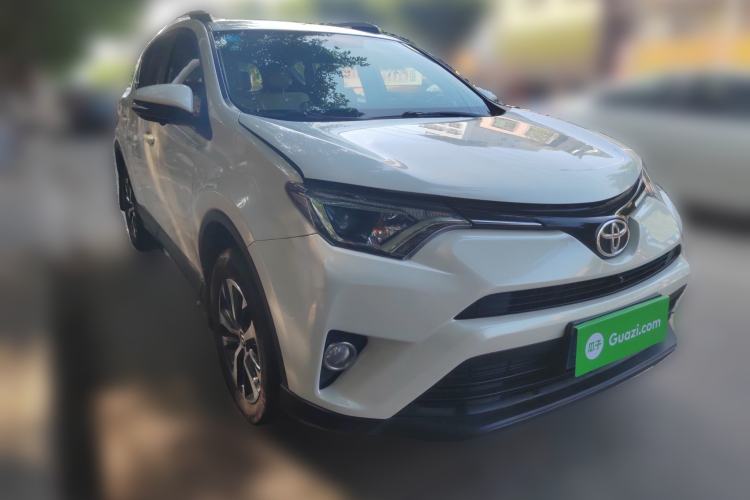 Used Toyota RAV4 2016 2.0L CVT Two-Wheel Drive Urban Edition China V Standard