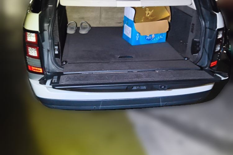 Used Land Rover Range  Trunk
